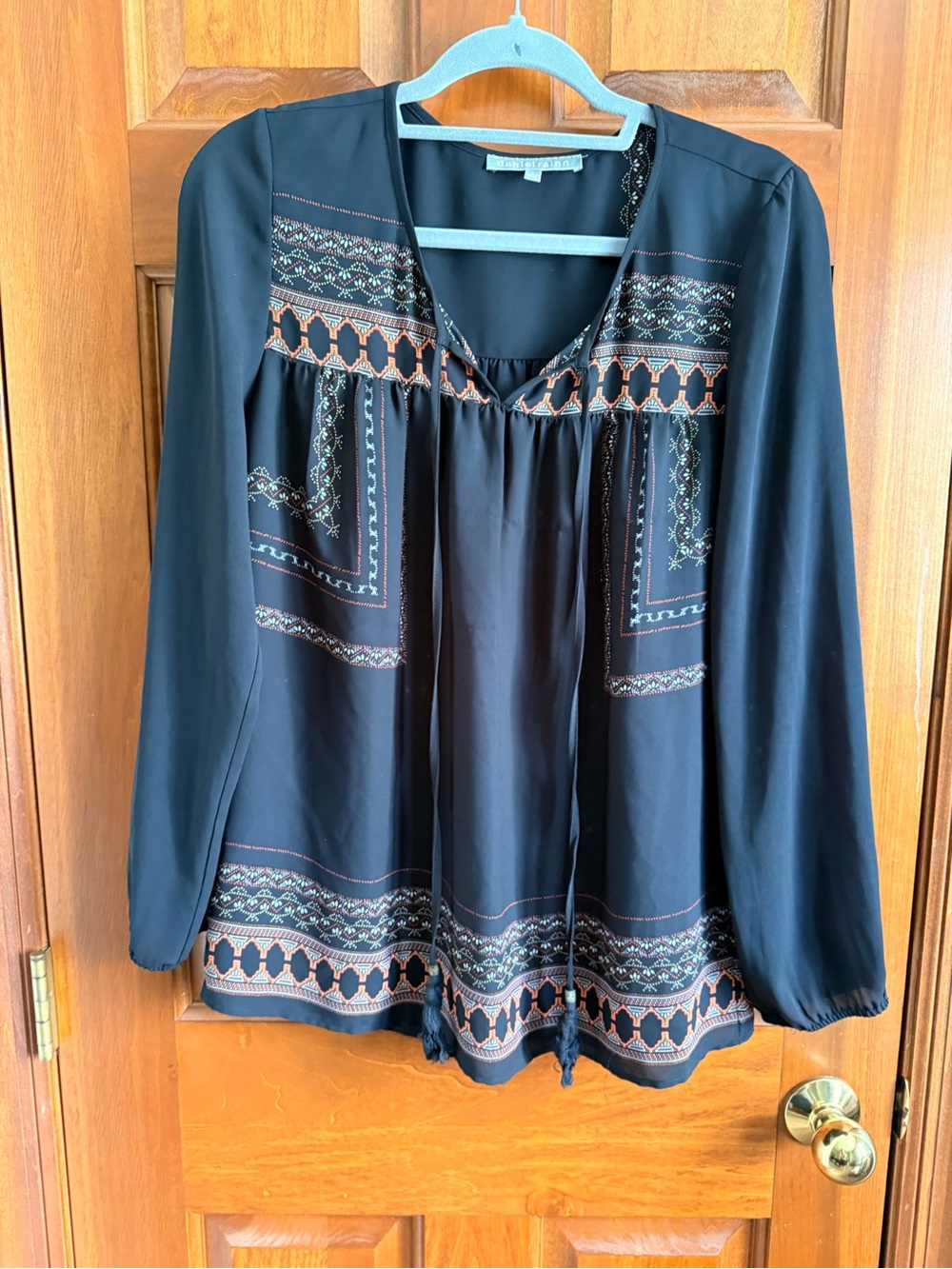 Daniel Rainn Medium Boho Border-Print Tassel-Tie Peasant Blouse